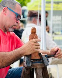 Pinceladas ELROI added a new photo — in...