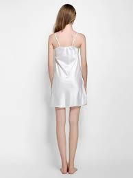 Des feux dans la nuit: Chemise De Nuit En Satin Mode En Ligne Shein France