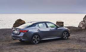 The grinder looks nice and appears very sturdy, but the beans don't stay in the metal pot. 2021 Nissan Sentra Review Elakiri