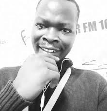 At the beginning of 2024, Enzo Fernandez broke up with his wife Valentina  Cervantes (they have two kids). In September, he was dropped out of the  Chelsea squad because of poor performances