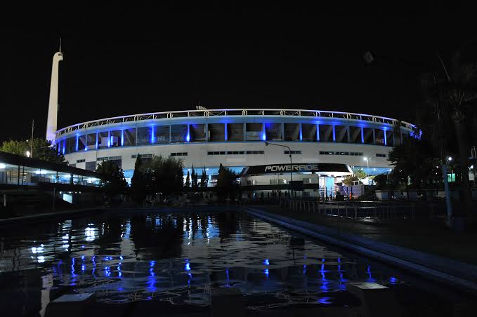 El Cilindro de noche 🏟️💙! #VamosRacing #PretemporadaRacing 🎓