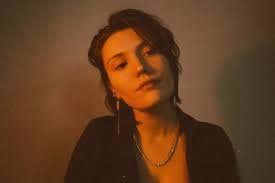 Alyssa Jane & SV release two singles “One Who Wins” and “Slow Motion”.