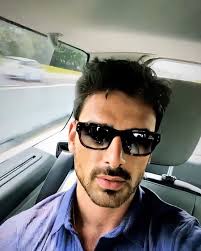 Bye, bye mr grey and hello massimo! Iammorronemicheleofficial On Instagram Iammichelemorroneofficial Michelemorrone Schauspieler Bilder