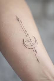Top 10 Men Hand Tattoos Hand Tattoos Back Of Hand Tattoos Hand Tattoos For Guys