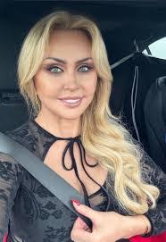 Barbara Piechota's Instagram, Twitter & Facebook