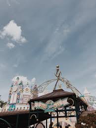 It S A Small World In 2020 Disneyland Paris Disneyland Pretty Places