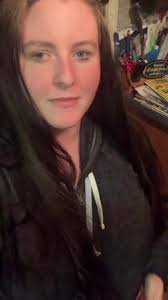 Bri Warner (@scarletrose18)