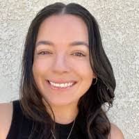 Stephanie Beckman's Instagram, Twitter & Facebook