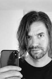 Simon keizer is errrrrg leuk opgedroogd! Alle Kapsels Van Simon Keizer Door De Jaren Heen 100 Nl Magazine