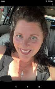 Laurie Tackett's Instagram, Twitter & Facebook