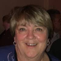 Lynn Hoyer's Instagram, Twitter & Facebook