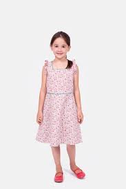 Ob für einen raschen rock, für ein festliches kleid, für eine tasche, für kinderkleidung oder fürs baby: Schnittmuster Fur Das Kinderkleid Leni Mit Vielen Varianten Pattydoo