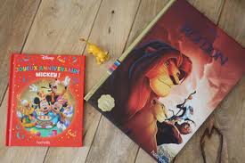 Les éditions hachette collection débutent dans les kiosques une toute nouvelle gamme de figurines de personnages disney à collectionner, dont je vous propose de découvrir le premier numéro : Disney Club Hachette Collection Toutes Les Box