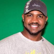 Reginald Brewster's Instagram, Twitter & Facebook