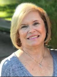 Carole Farmer's Instagram, Twitter & Facebook