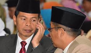 Jembatan kuning taman tidak terawat. Dishub Bantah Tutup Kantor Gojek Dedi Hanidal Itu Bukan Gawe Kami Bentengsumbar Com