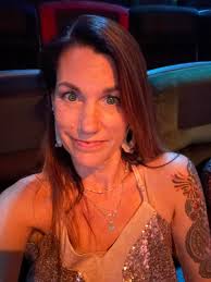 Building Trust. 🌻 By Melinda 🌻