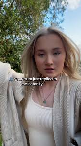 Instant Replies from Your Mum: A Funny Take