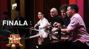 Cei trei finaliști sunt aproape de aflarea titlului de câștigător. Yrsypl Prtndpm