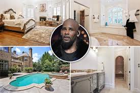 The fertile soil here creates the ideal environment for the production of high quality horseradish. Inside R Kelly S House Where He Held Women Captive And Forced Them To Take Part In Orgies Sold For 1 8million