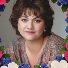 Jamie Geller cooks Noodle Kugel with Norene Gilletz! Such a perfect kugel  for the cold winter days and nights. Get the recipe:  https://jamiegeller.com/recipes/three-cheese-sweet-kugel/