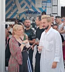 Cristina cioran este mai fericită ca niciodată și trece prin cele mai frumoase momente ale vieții sale, fiind însărcinată cu primul său copil. Cristina Cioran A NÄƒscut Prematur FetiÈ›a Mea A Venit Mai Devreme RugaÈ›i VÄƒ Pentru Mine Dar Mai Mult Pentru Ea