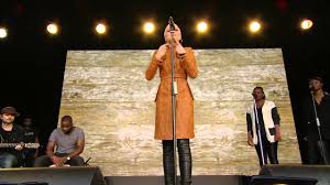 Jessie J Who You Are Live Acoustic Youtube Jessie j — domino (who you are 2011).
