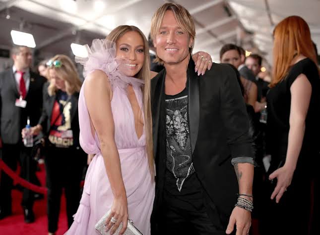 Jennifer Lopez & Keith Urban's Relationship Is Allegedly 'No Secret' In Their Circle But There's 1 'Problem' Holding Them Back
