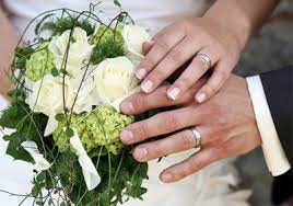 Entdecken sie unsere beliebtesten blumensträuße und pflanzen und verschicken sie ihren favoriten deutschlandweit zu ihrem wunschtermin. Blumen Zur Hochzeit Kaufen Auf Blumen De