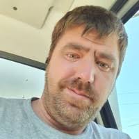 40+ "Greg Hoff" profiles