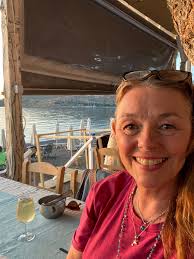 Beautiful transformation at Moon Cafe Restaurant 😍