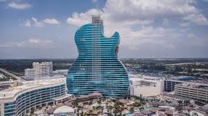 Si se gana el mega millions, no dude en comprar. Abrio Sus Puertas El Hotel Con Forma De Guitarra Ultravioleta