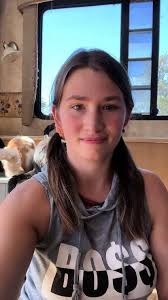 You never know who is watching you between the bushes😉