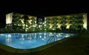 Die alster lockt mit ihrem grünen ufer und lauschigen plätzen. Hotel Spa Galatea Sanxenxo Official Discount Code 2021