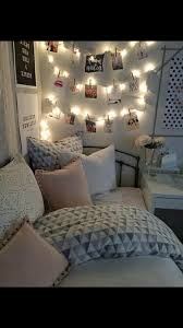 Tenemos una colección de dibujos de diseño camere ragazze como fuente de inspiración usted puede puede navegar por nuestro sitio web como referencia en la creación camere ragazze. Dittatore Paterno Catastrofico Accessori Camera Da Letto Tumblr Agenzia Di Viaggi Guarda Dentro Membro