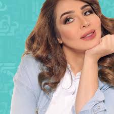 عندما أنشات السعودية رهف القنون حسابا على تويتر كان لديها 24 متابعا. Ø£ÙˆÙ„ Ø¸Ù‡ÙˆØ± Ù„Ù„Ù…Ù…Ø«Ù„Ø© Ø´ÙŠÙ…Ø§Ø¡ Ø¹Ù„ÙŠ Ø¨Ø¹Ø¯ Ø¬Ø±Ø§Ø­Ø© Ø§Ù„Ø£Ù†Ù Ø´Ø§Ù‡Ø¯ ÙƒÙŠÙ Ø£ØµØ¨Ø­Øª ÙˆØªØºÙŠØ±Øª Ù…Ù„Ø§Ù…Ø­Ù‡Ø§ Ø¨Ø´ÙƒÙ„ ÙØ§Ø¬Ø£ Ø§Ù„Ø¬Ù…Ù‡ÙˆØ± ÙÙŠØ¯ÙŠÙˆ Ø´Ø¨ÙƒØ© Ø¨ÙˆÙŠÙ…Ù† Ø§Ù„Ø¥Ø®Ø¨Ø§Ø±ÙŠØ©