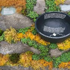 Our designs are inspired by the vivid nature that surrounds us. Exhibition Garden Design Lovebite