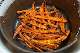 #sweetpotatoes #sweetpotatofries #potatofries #sweetpotato #fries #airfryer sweet fries cooked in ninja foodie is a healthy alternative to regular potato. Cajun Seasoned Ninja Foodi Sweet Potato Fries Kinda Healthy Recipes