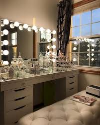 Awesome Bedroom Vanity Decoration Ideas Https Homeondecor Com Bedroom Vanity Decoration Ideas Beauty Room Vanity Diy Vanity Mirror Beauty Room