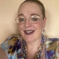 Candy Moses's Instagram, Twitter & Facebook