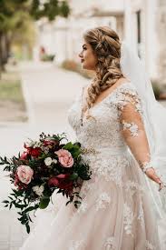Check spelling or type a new query. Luxurious Wine Inspired Fall Wedding At Hawthorn Estates Winnipeg Wedding Florist Stone House Creative
