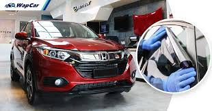 Dengan menangkis radiasi cahaya uv, filem kereta juga mampu melindungi interior kenderaan anda daripada masalah seperti kecelaan warna dan keretakan. Panduan Tinted Gelap Tak Semestinya Sejuk Ini Segalanya Tentang Tinted Kereta Wapcar