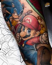 Muchos no saben dibujar o dibujan pesimo y porsupuesto que el tatuaje va a ser horrible. Tatuajes Mario Bros Logia Tattoo Barcelona