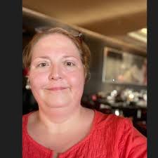 worldaidsday #thedevilwearsprada #eltonjohnaidsfoundation #marketing #pr…