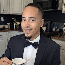 Piero Timpano's Instagram, Twitter & Facebook