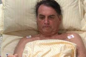Hemorragia interna, tres perforaciones en el intestino. Estado De Saude Melhora E Bolsonaro Volta A Ingerir Liquidos Noticias R7 Brasil