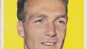 Henri Richard: 1966-67 Topps 8