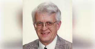 Russell Mcpherson's Instagram, Twitter & Facebook