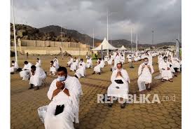 Sesungguhnya shafa dan marwah merupakan sebagian dari syi'ar (agama) allah. Ini Perbedaan Ibadah Haji Dan Umroh Ihram