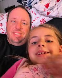 Happy birthday Quinn(yesterday)! 7 years old! How is that possible 🤯stop  growing!